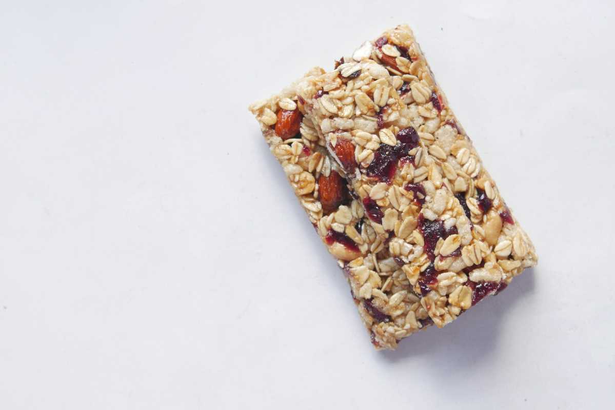 DIY Protein Bars for Clean Eating